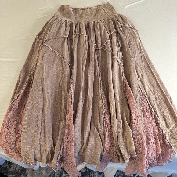 Dresses & Skirts - Blush Lace Skirt